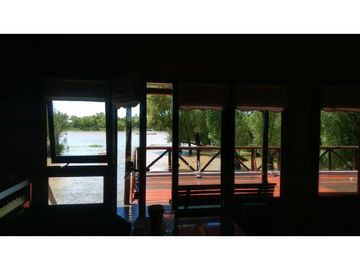 CASA EN ISLA  LA INVERNADA -PARANA  VIEJO - ENTRE RIOS