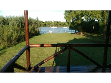 CASA EN ISLA  LA INVERNADA -PARANA  VIEJO - ENTRE RIOS
