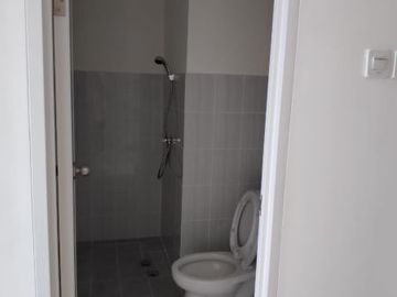 *Dijual Apartemen Di Puncak Dharmahusada Tower B* *Murah Kosongan Surabaya Timur*