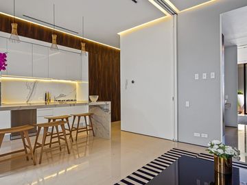 Pier 57 Unit 410