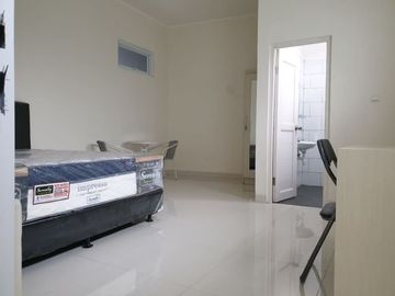 Rumah Kost-Kosan 29 Kamar di Kebayoran Baru Jaksel, 6424-DV 0811111----