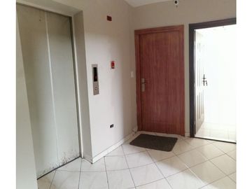 VENDO APARTAMENTO 12 DE OCTUBRE