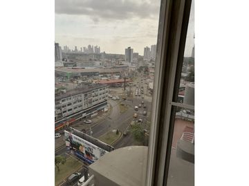 VENDO APARTAMENTO 12 DE OCTUBRE