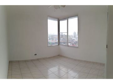 VENDO APARTAMENTO 12 DE OCTUBRE