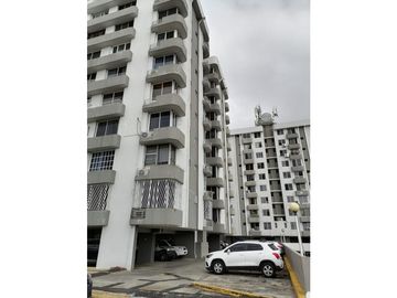 VENDO APARTAMENTO 12 DE OCTUBRE