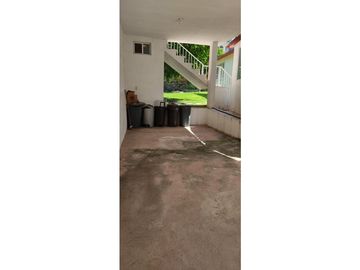 CASA EN VENTA CON VISTA AL LAGO 