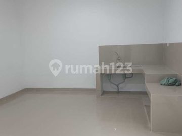 Rumah Dijual 1 Lantai Bangunan Baru Akses Mudah Dekat Bsd di Serpong Villa Melati Mas