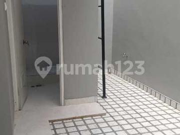 Rumah Dijual 1 Lantai Bangunan Baru Akses Mudah Dekat Bsd di Serpong Villa Melati Mas