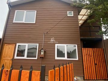 Casa en Venta en Vende 4 Departamentos individuales Fundo el Carmen