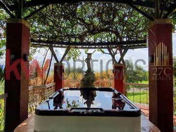 Mansion House and Lot for Sale in Canyon Woods Tagaytay City