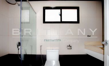 House and Lot in Portofino Heights- Vista Alabang. Pierto House