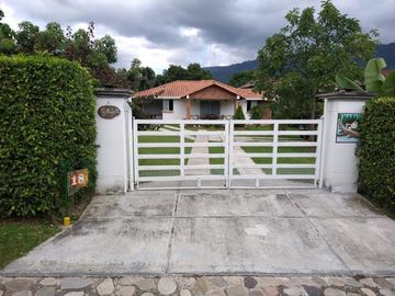 casa en venta en piedecuesta. Cod V95295