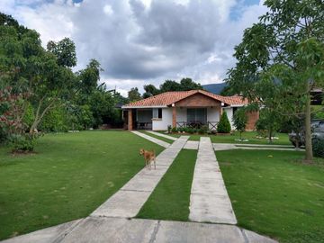 casa en venta en piedecuesta. Cod V95295