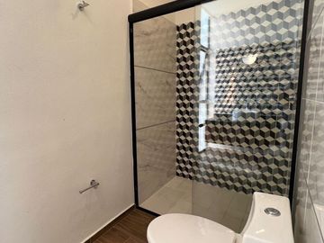 Venta de Casa de 3 Recámaras y Alberca en Coto Privado al Norte de Colima