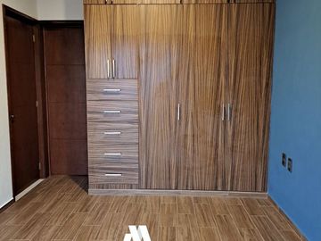 Venta de Casa de 3 Recámaras y Alberca en Coto Privado al Norte de Colima