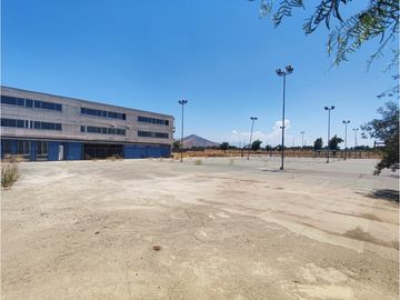 Terreno con edificio, Rinconada, Maipú