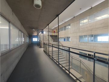 Terreno con edificio, Rinconada, Maipú