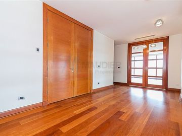 Departamento en Venta en El Golf