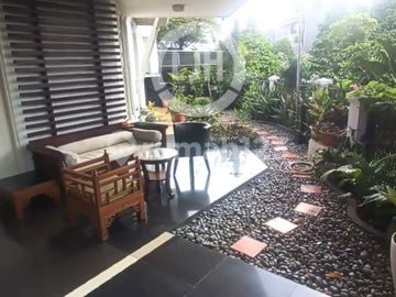 Rumah Hook Siap Huni di Kemang Pratama 3, Bekasi, Jawa Barat.