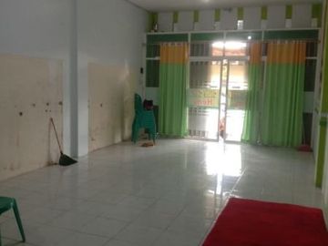 Dijual Ruko Pinggir Jalan Raya Lokasi Sangat Strategis di Jepang Kudus
