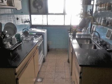 Departamento en Venta en Flores, 4 ambientes 2 baños 77 m2 + balcón, al contrafrente - Yerbal 1900