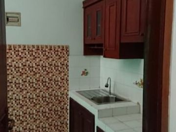 DIJUAL RUMAH 1.5 LT, SIAP HUNI, DLM PERUMAHAN EKSLUSIF DI SUKMAJAYA
