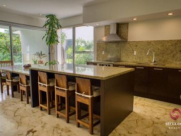 Departamento con plunge pool, terraza vista verde, venta Ikal Living Playacar