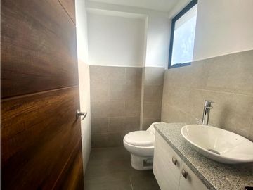 CASAS MODERNAS EN VENTA EN SANGOLQUI SECTOR SAN NICOLAS (CB)