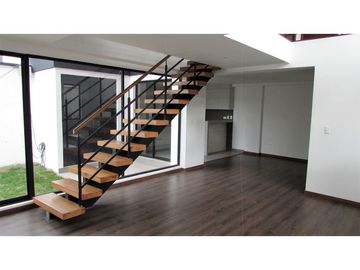 CASAS MODERNAS EN VENTA EN SANGOLQUI SECTOR SAN NICOLAS (CB)