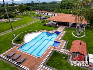 Casa-finca en Morelia, Pereira