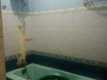 ATina Rumah 2 Lantai Kamar Banyak Beji