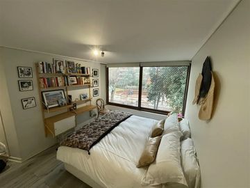 Departamento en venta de 4 dorm. en Vitacura