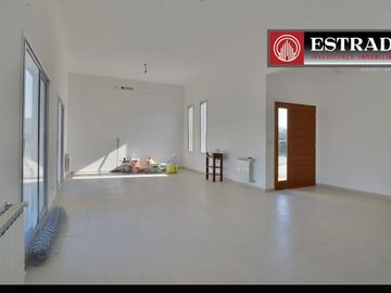 Pilar del Este - Barrio Santa Elena