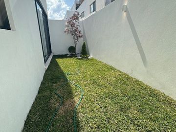 Casa en Venta en Cascatta Lomas de Angelópolis