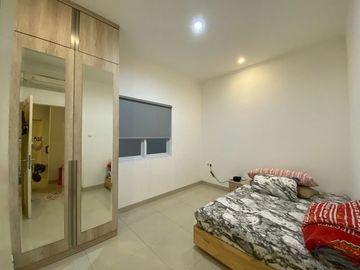 Jual Rumah Hook Pluit Muara Karang Hadap Selatan