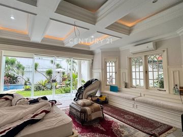 Dijual Rumah Jl Taman Wijaya Kusuma Cilandak
