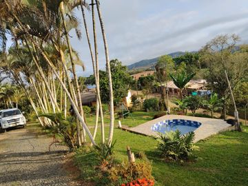 finca en venta en seleccionar barrio. Cod V4756