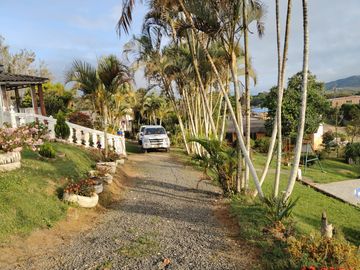 finca en venta en seleccionar barrio. Cod V4756