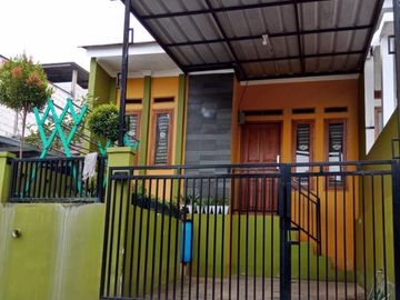 Rumah Nyaman di Pasir Impun Dekat Arcamanik Cisaranten