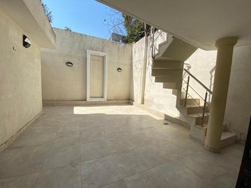 casa en arriendo/venta en el porvenir. Cod V21861
