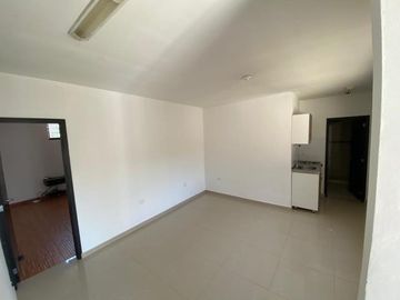 casa en arriendo/venta en el porvenir. Cod V21861