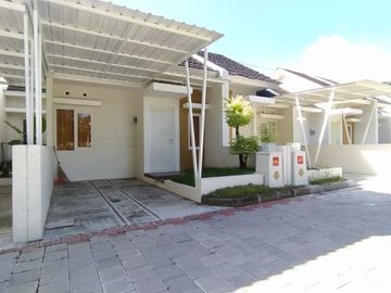 Siap KPR! Rumah Modern Murah 300 Jt-an Plus Kanopi di Prambanan