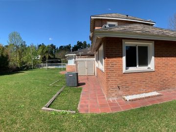 Venta Chalet 6 Ambientes Country Campos de Alvarez