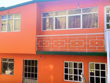 INMUEBLE CON LOCAL COMERCIAL SOBRE AV. 16 de DE SEPTIEMBRE PARA EMPRESA, OFICINA