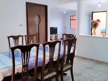 INMUEBLE CON LOCAL COMERCIAL SOBRE AV. 16 de DE SEPTIEMBRE PARA EMPRESA, OFICINA
