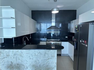 SE VENDE HERMOSO APARTAMENTO >>AVE BALBOA<<