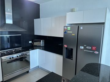SE VENDE HERMOSO APARTAMENTO >>AVE BALBOA<<