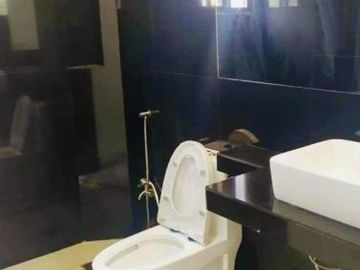 Furnished Condo Unit with 1 Bedroom for SALE in Malabanias Angeles City