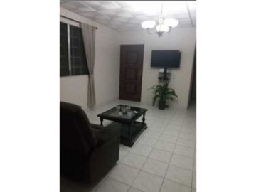 VENDO CASA EN LA CHORRERA BRISAS DE VALLE DORADO 3R