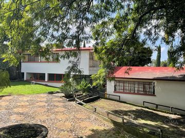 Venta propiedad en  Santa María - V273